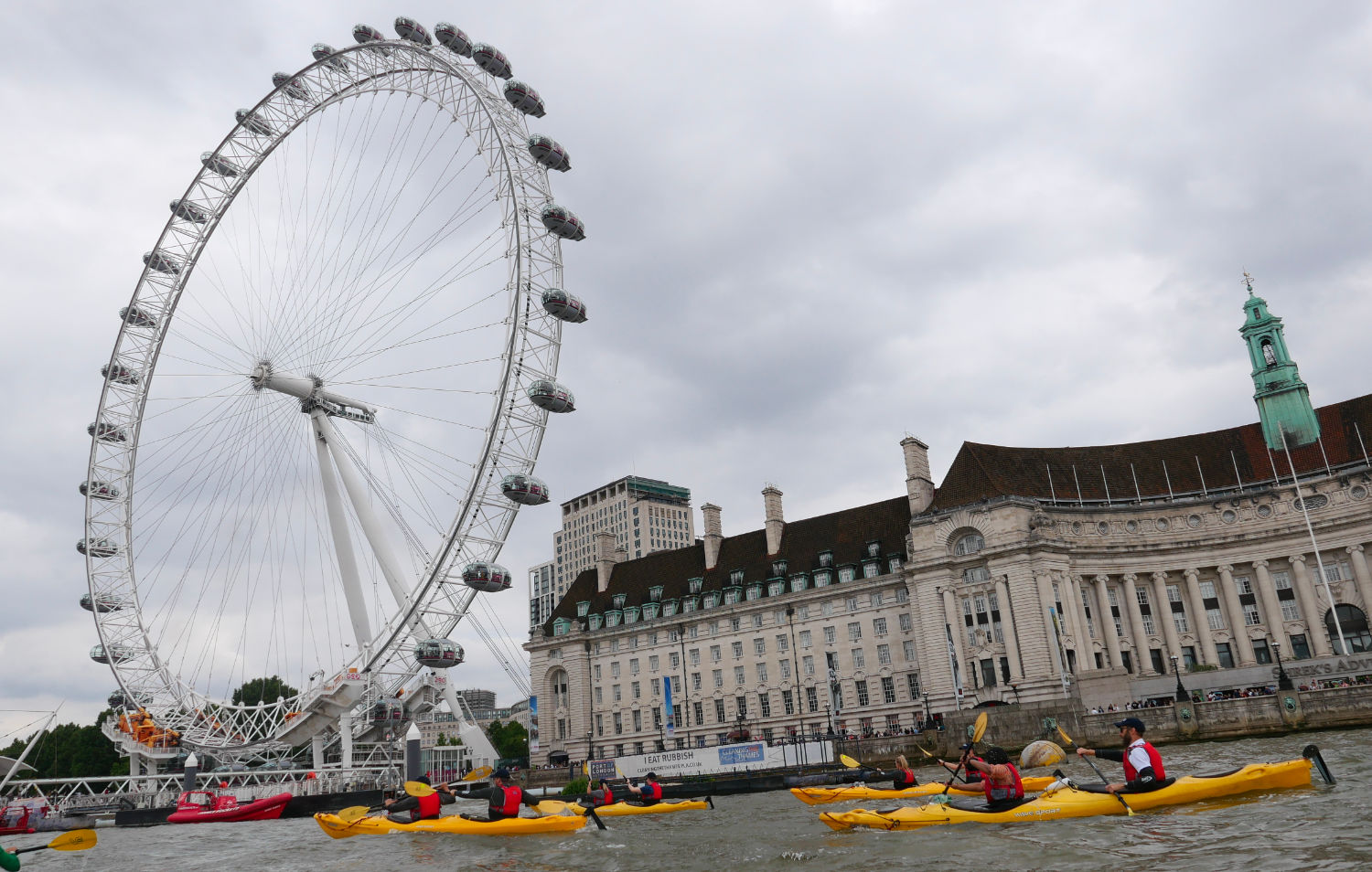 London eye with yellow boats